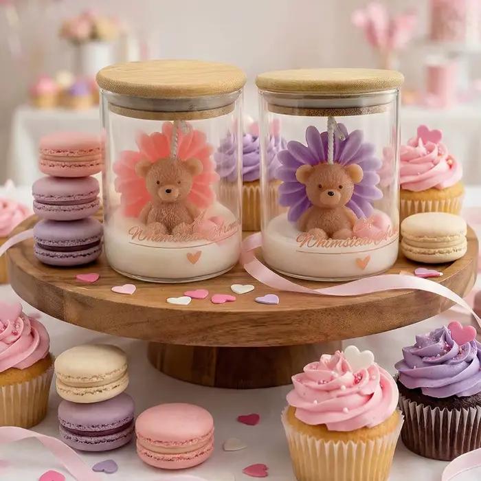 Bougie en forme d'ours en peluche dans un bocal en verre avec couvercle en bois, bougie parfumée en cire de soja pour la décoration de la maison, de la chambre à coucher, du bureau, cadeau pour les fe