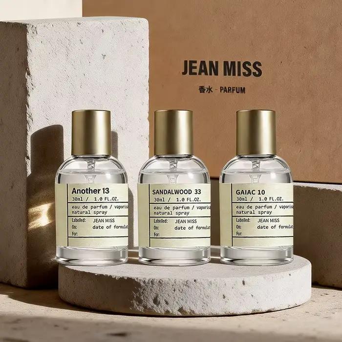 Coffret Cadeau Mini Parfum de Luxe Élégant Boisé Chaud Santal Frais Fruité Longue Durée Unisexe Parfum Naturel Quotidien Spray Corporel