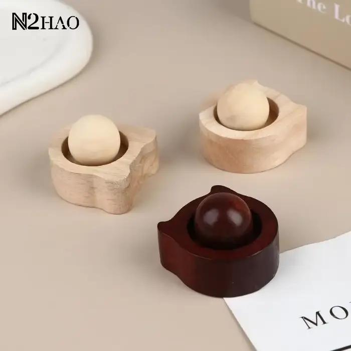 Diffuseur d'huiles essentielles en bois, diffuseur de parfum, ornement, diffuseur d'aromathérapie sans feu en bois massif pour la décoration de la maison